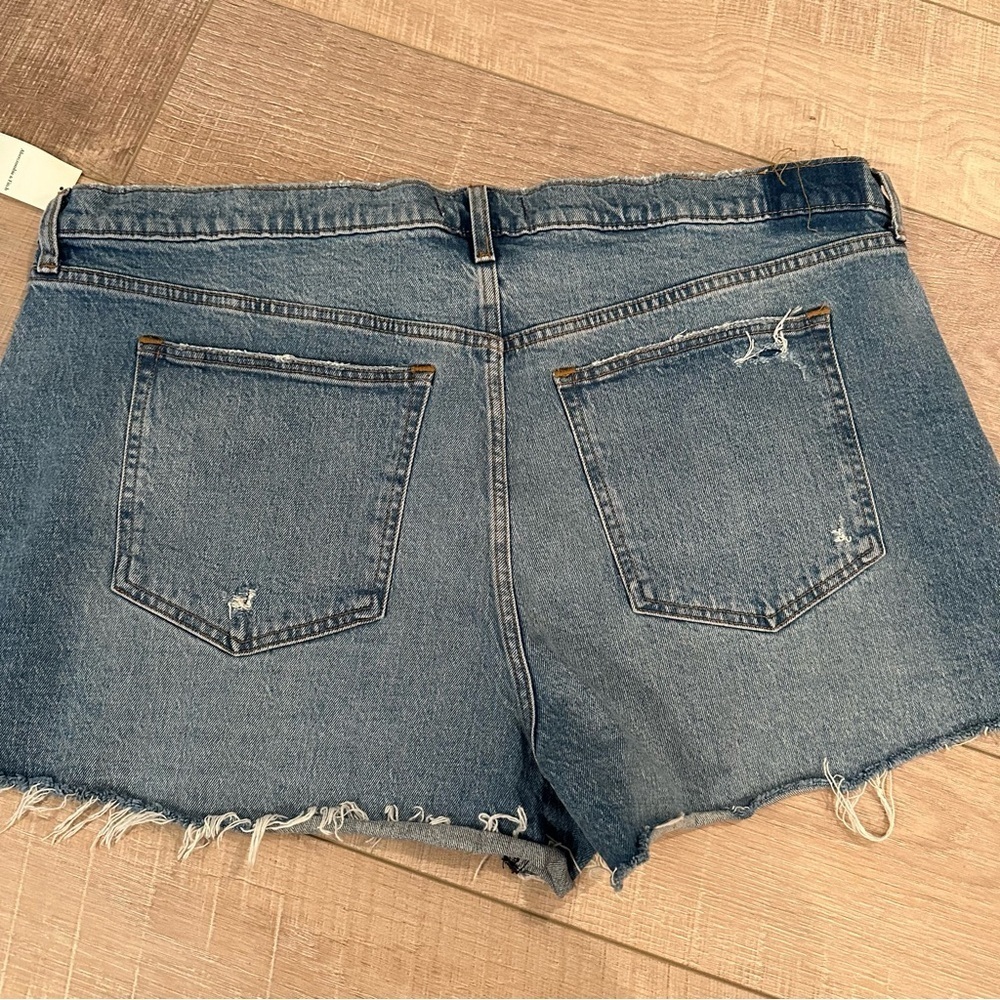 ABERCROMBIE AND FITCH WOMENS 4” DENIM MOM SHORTS NWT CURVE LOVE 35/20 - Picture 7 of 7